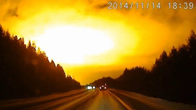 Video - Massive flash over Russia’s Urals stuns locals & scientists