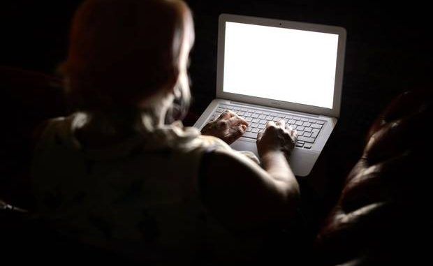 Anti-Semitism report says internet trolls should be treated like sex offenders