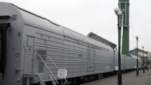 Russia Makes Nuke Trains For Rapid Transit of A-Bombs