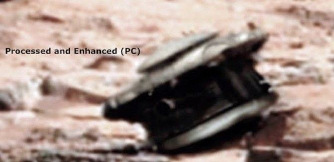Does this picture of what appears to be a UFO drone prove the existence of an ancient civilisation on Mars?