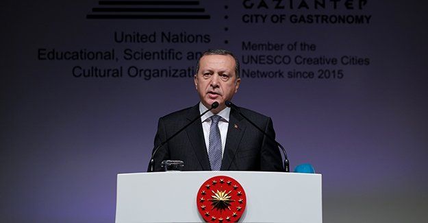 Erdogan says Turkey has a right to invade Syria for its own protection