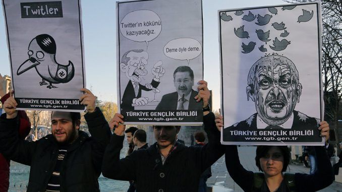 German press protest Turkish leader Erodgan's assault on free speech