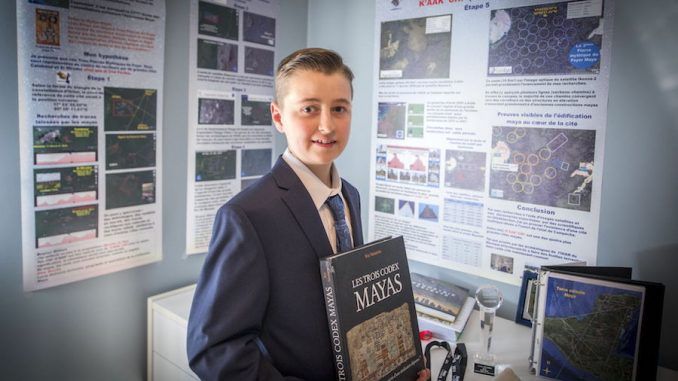 Kid discovers connection between constellations and mayan cities