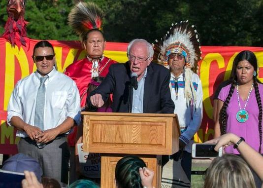 Sanders Asks Obama To Intervene In Dakota Access Pipeline Dispute