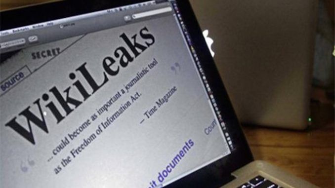 CNN told viewers it is illegal for them to read WikiLeaks emails, but it is OK for them to let the network tell them what is in them.