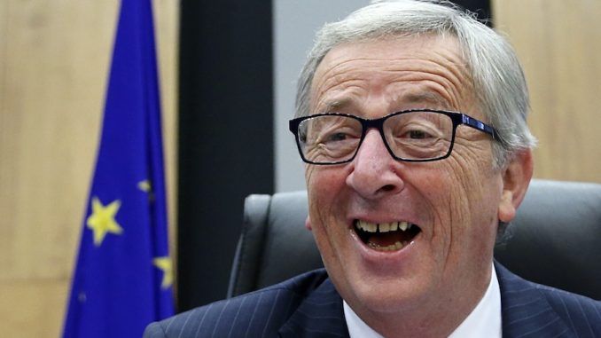 Jean-Claude Juncker, president of the EU, threatened to "break up the United States" by campaigning for Texas and Ohio to leave the Union.