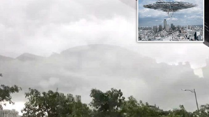 Floating city spotted over China