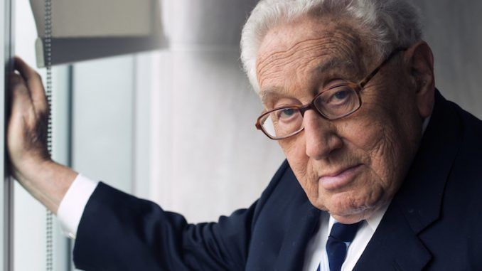 Henry Kissinger claims that destroying ISIS will lead to far more dangerous Iranian empire