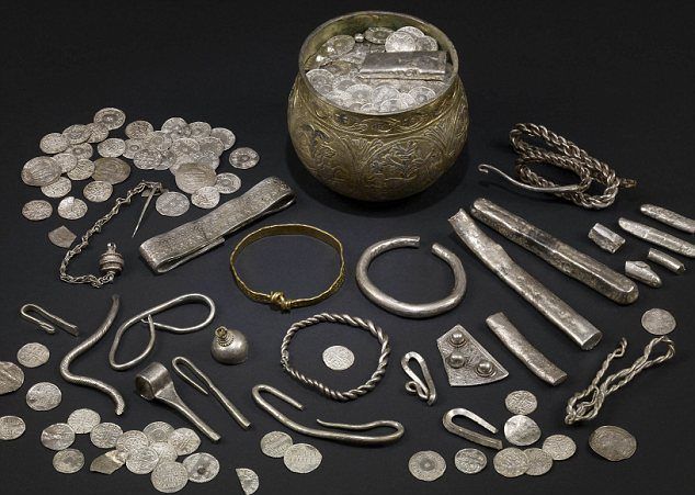 viking-artifacts-scrap-metal