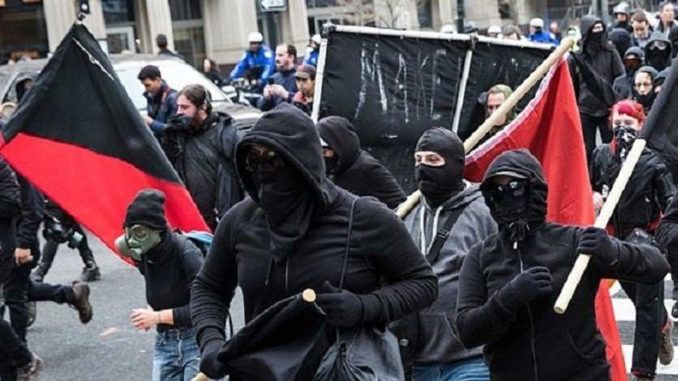 Huffington Post reporter urges media not to cover Antifa violence