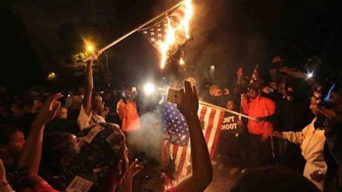 A survey has revealed that one in five American millennials views the US flag as “a sign of intolerance and hatred,” and two in five millennials think burning Old Glory is perfectly acceptable.