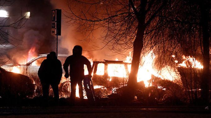 International security expert warns Sweden is on the brink of civil war