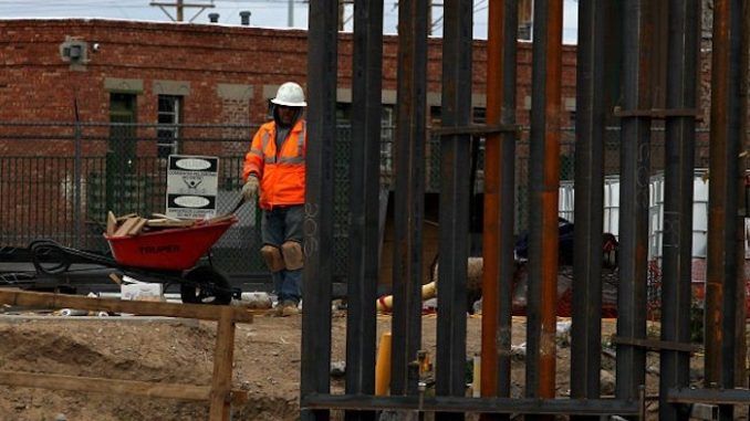 Texas to invest 2.5 billion dollars to help build border wall
