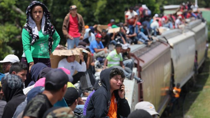 Five million latinos to enter U.S. in next 12 months, Gallup warns