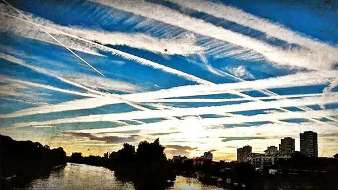Spain Admits Spraying Deadly Chemtrails As Part of Secret UN Program to Fight Covid-19