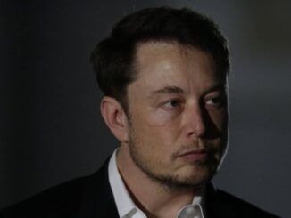 Elon Musk says Americans must buy guns to protect against government tyranny