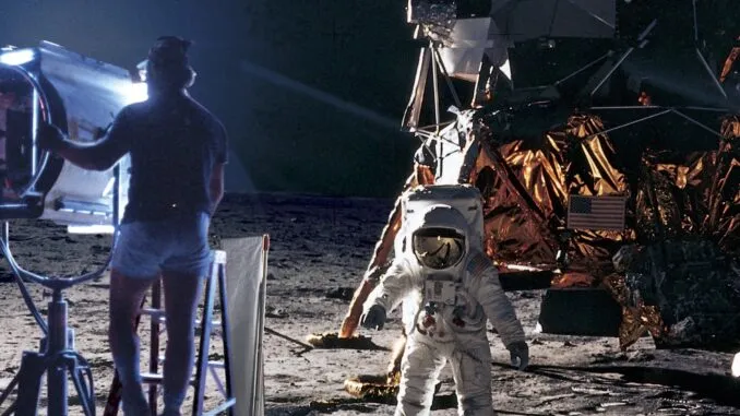 fake-moon-landing-678x381.jpeg.webp
