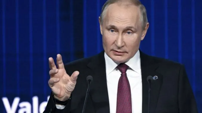 Putin Warns ‘New World Order Is Being Dismantled – Nobody Can Sit Out The Storm’